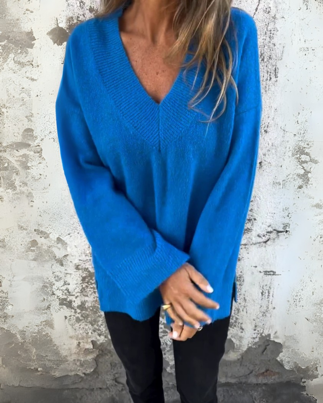 MARIANE - CASUAL V-NECK SWEATER